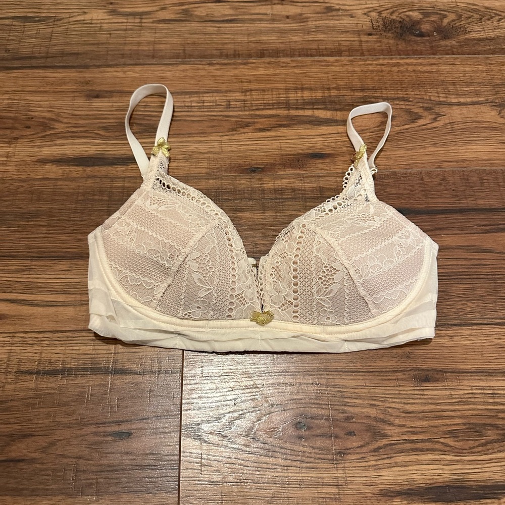 Adore Me Bra